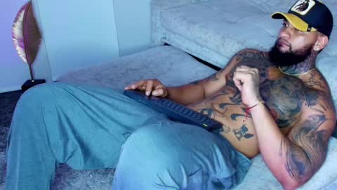 Snapshot of zain_diesel7 chatting on 09/25/25, 11:08 INSTAGRAM yormanfit7 online show from 09/25/25, 11:08