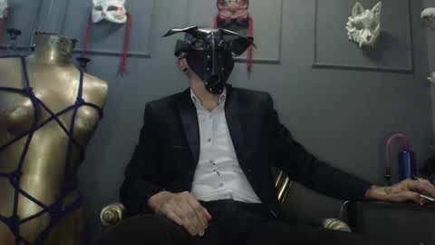 Snapshot of zainkreiger chatting on 04/17/26, 08:34 Dom Zain online show from 04/17/26, 08:34