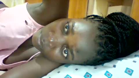 Snapshot of zainxxxx chatting on 02/02/25, 05:15 zainxxxx online show from 02/02/25, 05:15