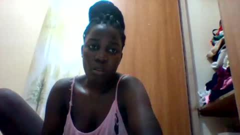 Snapshot of zainxxxx chatting on 02/10/25, 09:47 zainxxxx online show from 02/10/25, 09:47