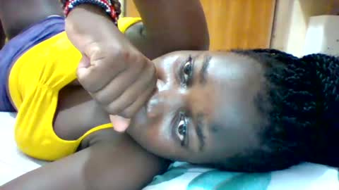 Snapshot of zainxxxx chatting on 02/15/25, 06:44 zainxxxx online show from 02/15/25, 06:44