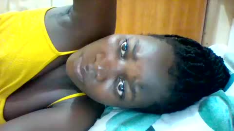 Snapshot of zainxxxx chatting on 02/18/25, 09:54 zainxxxx online show from 02/18/25, 09:54