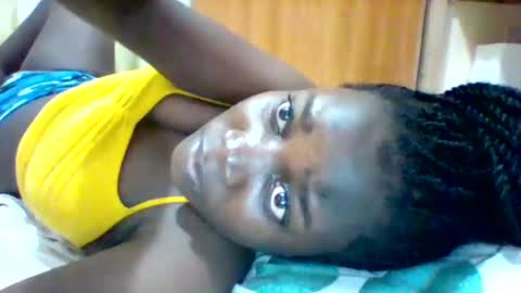 Snapshot of zainxxxx chatting on 02/18/25, 09:09 zainxxxx online show from 02/18/25, 09:09