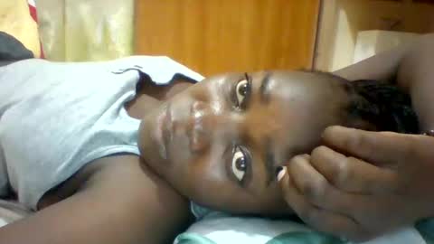 Snapshot of zainxxxx chatting on 02/25/25, 06:09 zainxxxx online show from 02/25/25, 06:09