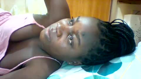 Snapshot of zainxxxx chatting on 03/02/25, 06:48 zainxxxx online show from 03/02/25, 06:48