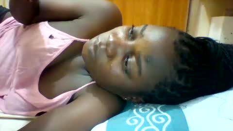 Snapshot of zainxxxx chatting on 03/04/25, 06:47 zainxxxx online show from 03/04/25, 06:47