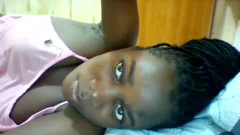 Snapshot of zainxxxx chatting on 03/08/25, 02:08 zainxxxx online show from 03/08/25, 02:08