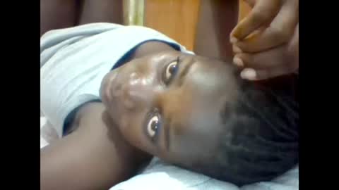 Snapshot of zainxxxx chatting on 03/11/25, 08:42 zainxxxx online show from 03/11/25, 08:42