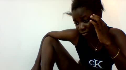 Snapshot of zainxxxx chatting on 02/23/26, 06:27 zainxxxx online show from 02/23/26, 06:27