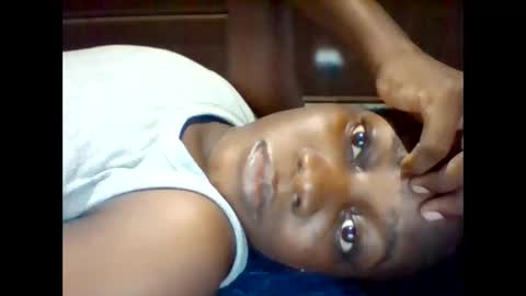 zainxxxx online show from 04/17/26, 07:06