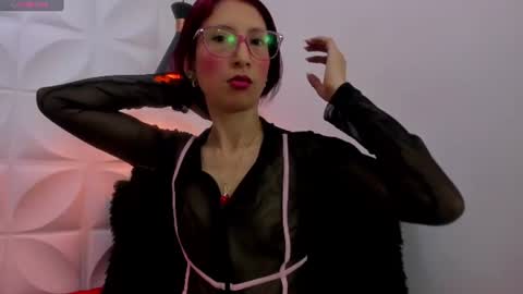 zaira_sweet4 online show from 07/10/26, 04:06