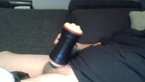 Snapshot of zakksten chatting on 11/22/25, 01:26 Zakk online show from 11/22/25, 01:26