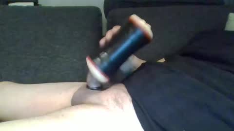 Snapshot of zakksten chatting on 02/10/26, 11:20 Zakk online show from 02/10/26, 11:20