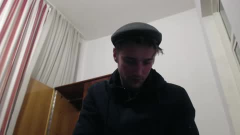 Snapshot of zakonezach chatting on 01/30/25, 08:10 zakonezach online show from 01/30/25, 08:10