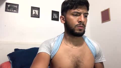 Snapshot of zaleh436460 chatting on 01/15/25, 02:38 RAJ online show from 01/15/25, 02:38