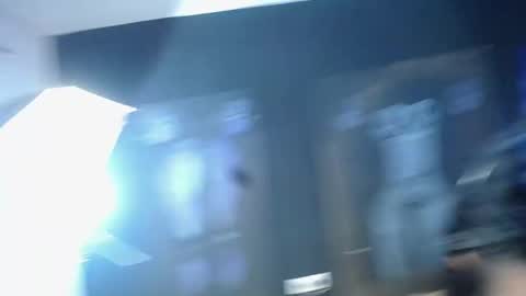 zalommee online show from 04/18/26, 07:07