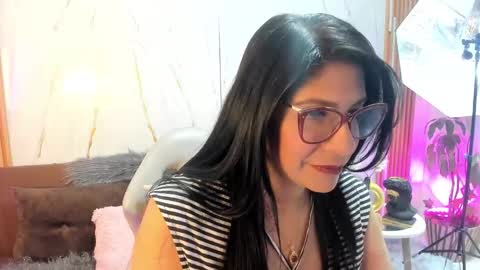 zamanthaa__ online show from 10/16/25, 04:41