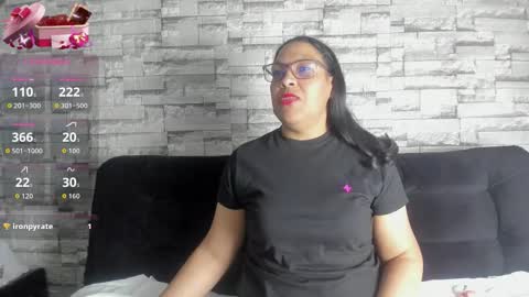 Danna online show from 10/29/25, 12:24