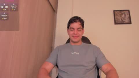 Snapshot of zamir_scott chatting on 05/19/26, 11:44 zamir online show from 05/19/26, 11:44