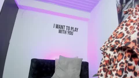 zamira_taylor online show from 03/07/25, 01:53