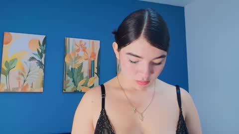 zamira_taylor online show from 11/14/25, 03:49