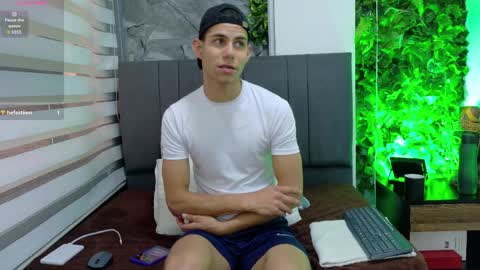 Zamir online show from 04/10/26, 12:43