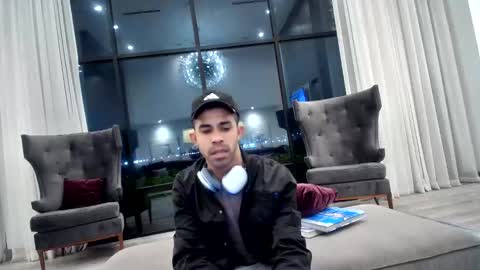 Snapshot of zamoraedii1994 chatting on 03/10/25, 05:11 Edii online show from 03/10/25, 05:11