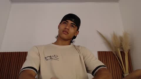 Zander online show from 01/24/25, 03:55