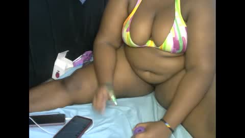 zandile22 online show from 12/03/25, 09:29