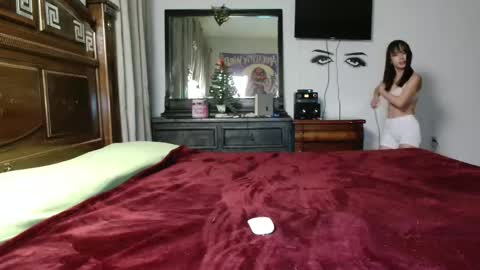 zandra6ghal online show from 12/14/25, 03:45