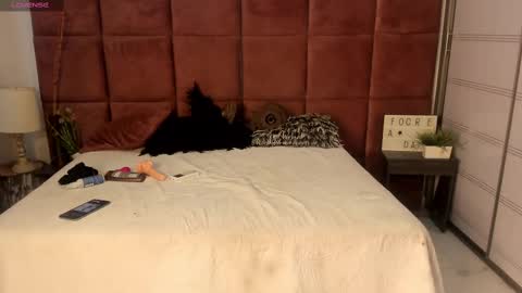 Zane Lux online show from 02/21/25, 04:16