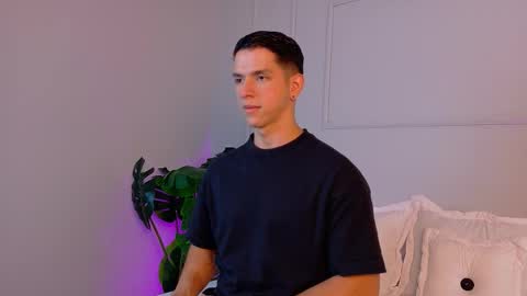 Zane Dawson online show from 12/18/25, 03:51