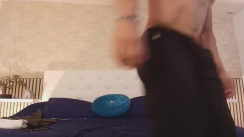 zanemaverick online show from 10/31/25, 12:22