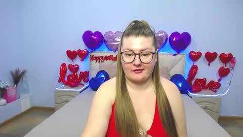 zannadreil online show from 02/08/25, 03:52