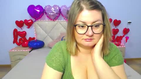 zannadreil online show from 02/24/25, 07:09