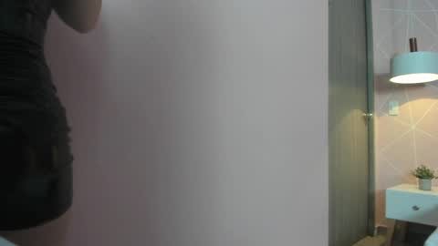 Zara Sweet  online show from 04/11/26, 03:38