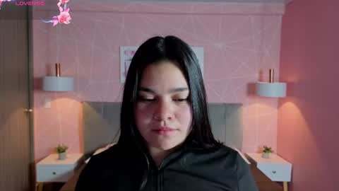 Snapshot of zara__sweet chatting on 06/29/26, 01:33 Zara Sweet online show from 06/29/26, 01:33