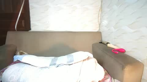 Zara Dane online show from 09/30/25, 10:53