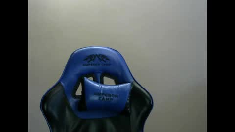 chaturcum online show from 02/17/25, 04:09