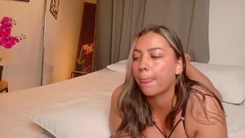Zara Nova online show from 07/26/26, 04:58