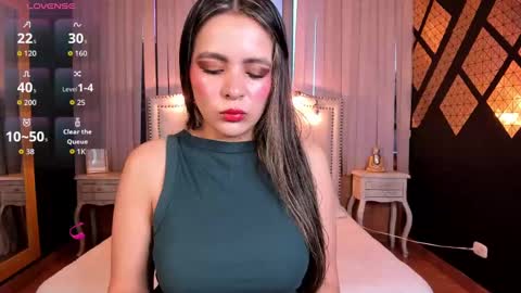 zara_smtih online show from 10/01/25, 11:05