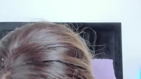 Snapshot of zara_swet chatting on 02/08/26, 02:42 ZARA online show from 02/08/26, 02:42