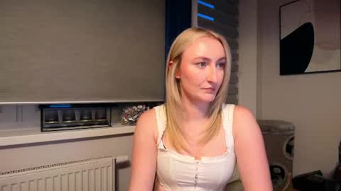 Snapshot of zaraallure chatting on 07/31/26, 07:24 zaraallure online show from 07/31/26, 07:24