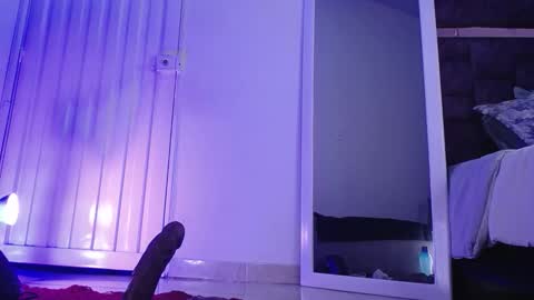 Zara online show from 10/04/25, 08:45