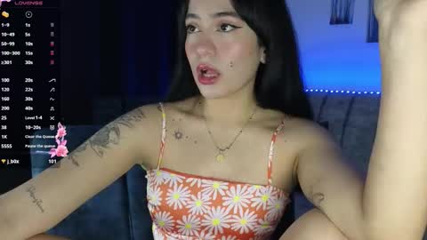 zaradames_ online show from 11/13/25, 03:38