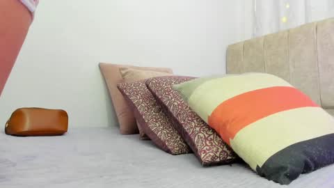 Zara . online show from 01/28/25, 12:00