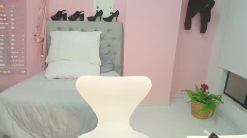 Zarah  online show from 02/15/25, 03:52