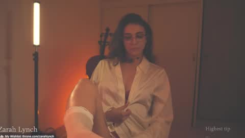 Miss Lynch   Next show  2911 online show from 04/26/26, 02:20