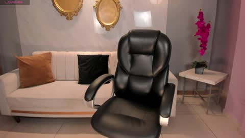 Zara  online show from 03/26/26, 04:07