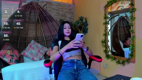 Snapshot of zaralim chatting on 02/05/25, 12:06 Zara Lim online show from 02/05/25, 12:06